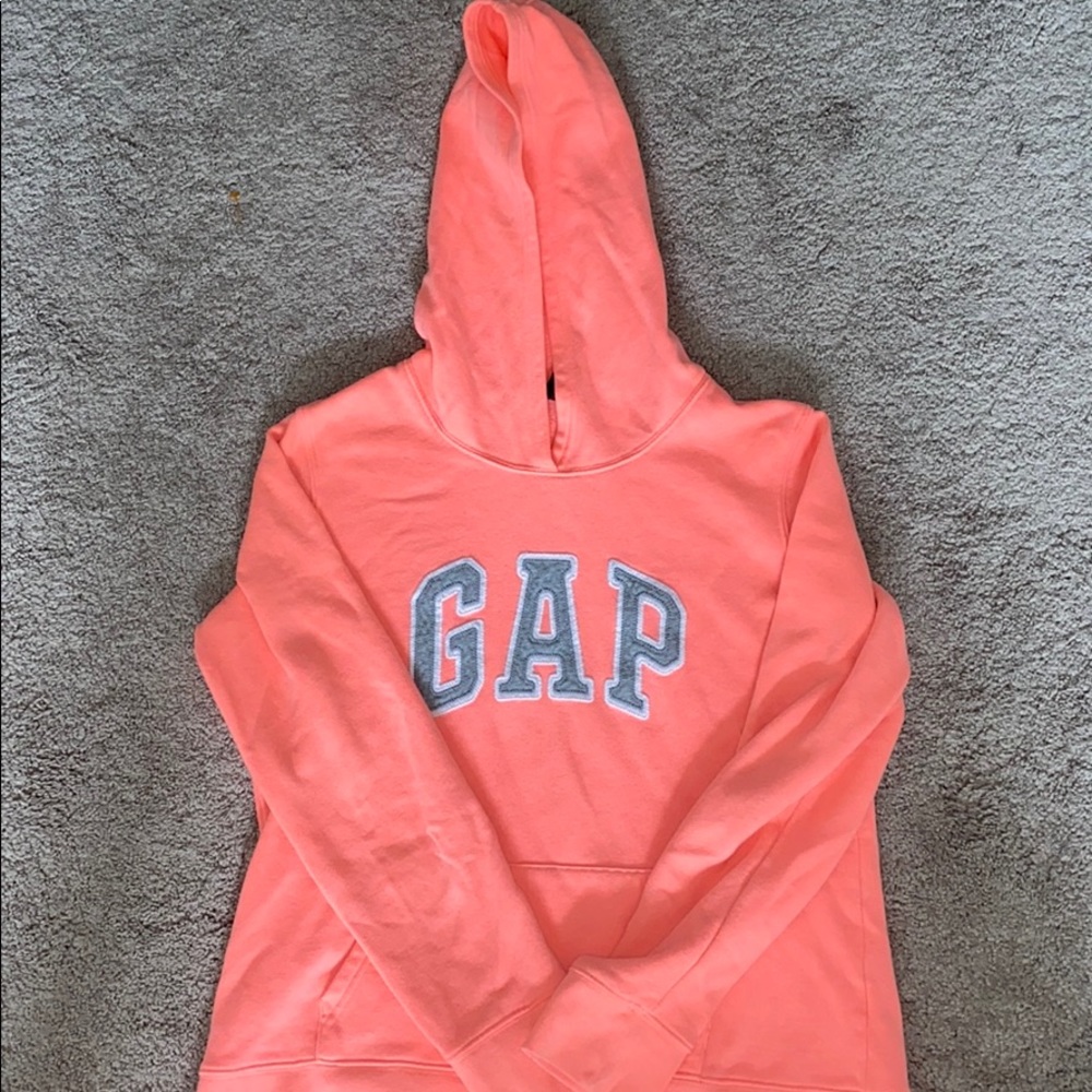 Gap sweatshirt